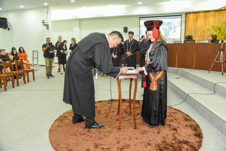 Poder Judiciário do Estado do Acre TJAC fortalece corpo técnico