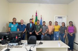 Na foto: agentes comunitários do município de Sena Madureira participam de capacitação após aprovação em processo seletivo